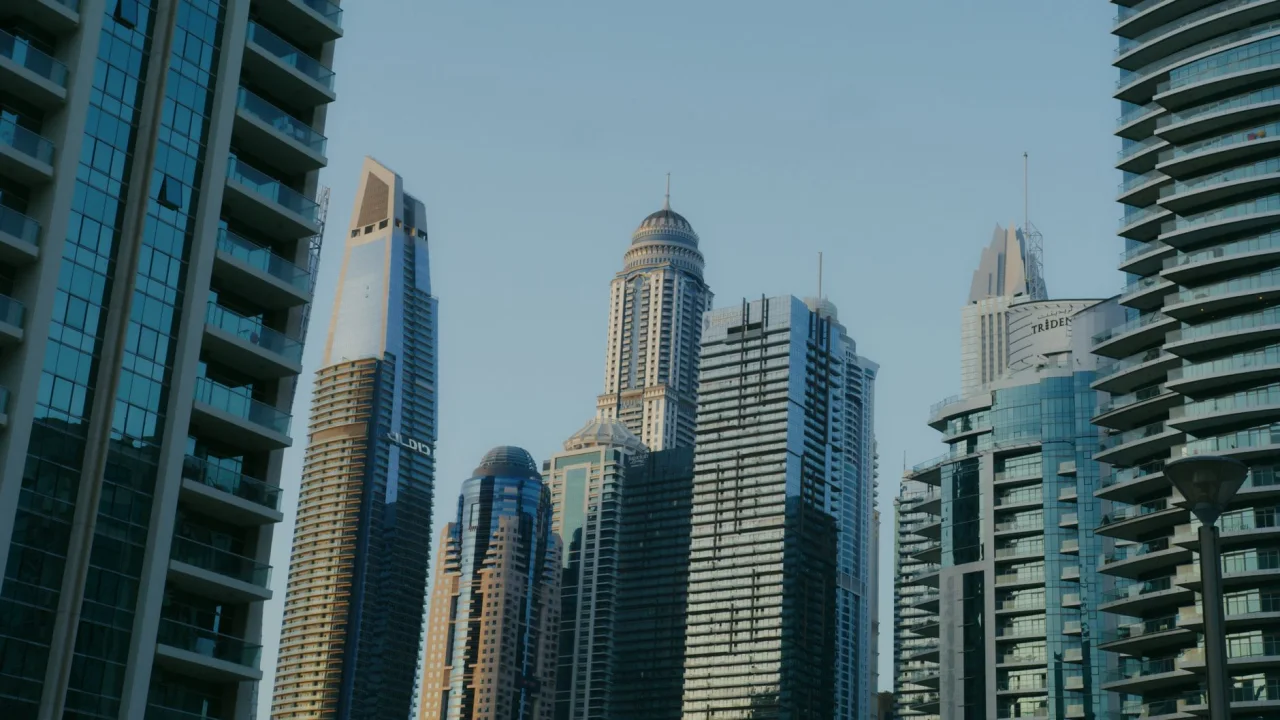 Abu Dhabi House Guide