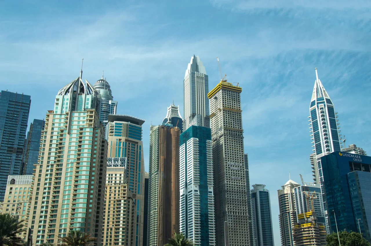 Abu Dhabi House Guide