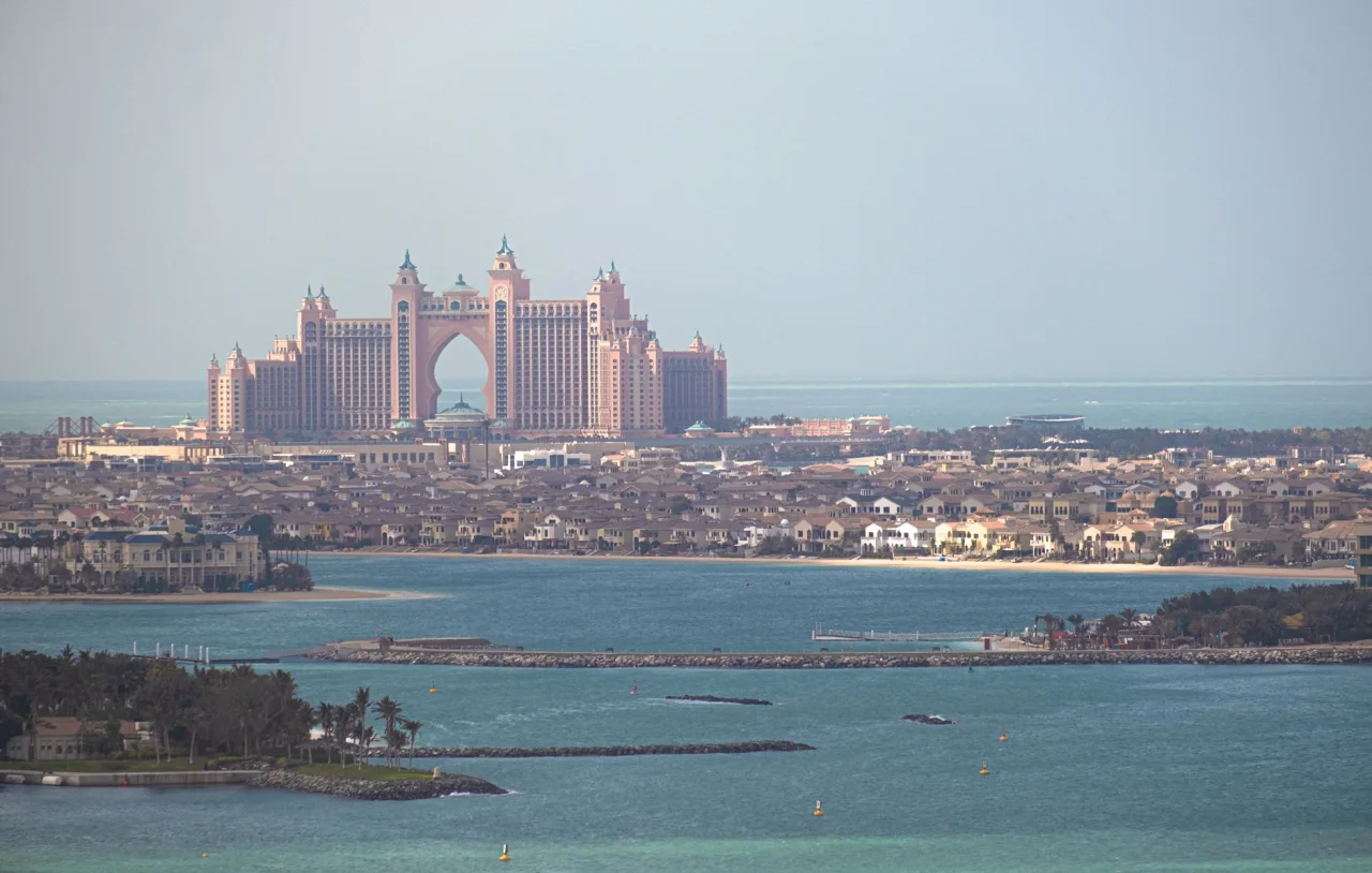 Buy Villa in Palm Jumeirah 2026