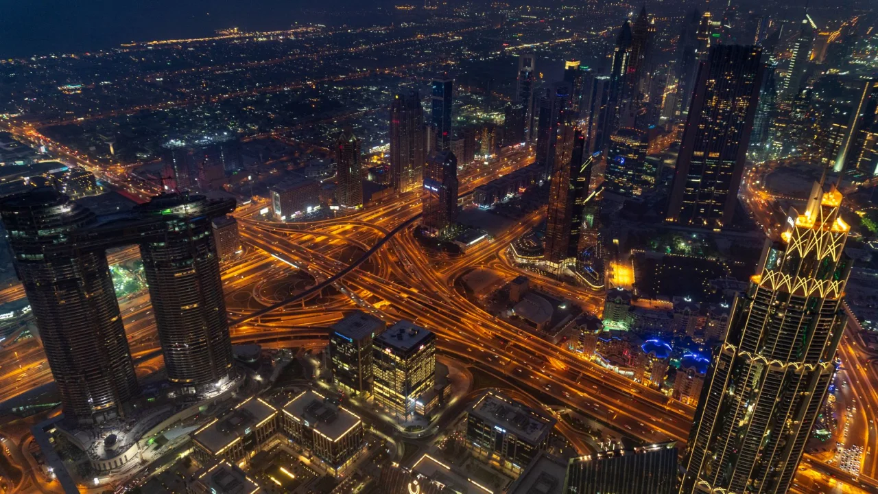 Dubai Holding Company Guide