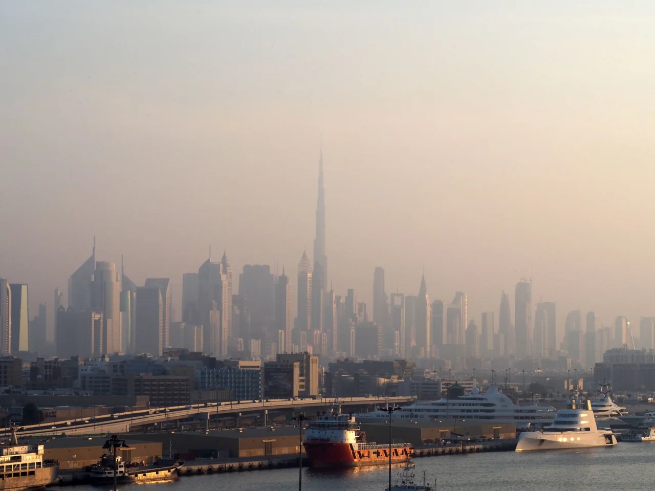 Golden Visa Requirements UAE (2026)