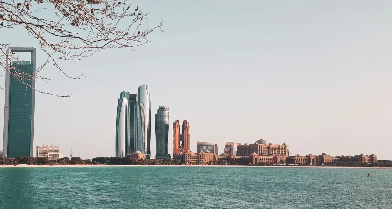 Al Muneera, Al Raha Beach