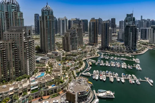 Living in Dubailand