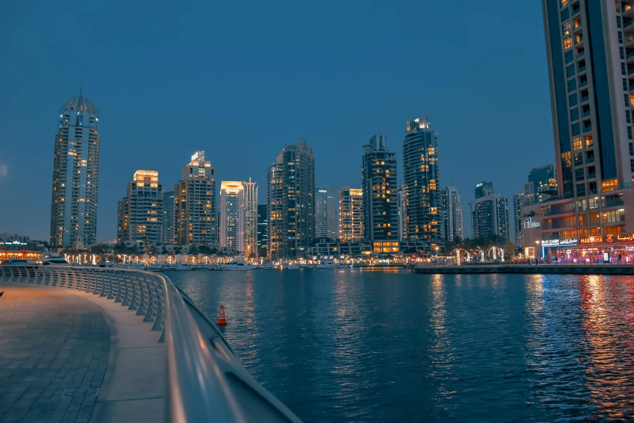 Escan Tower Dubai Marina Guide