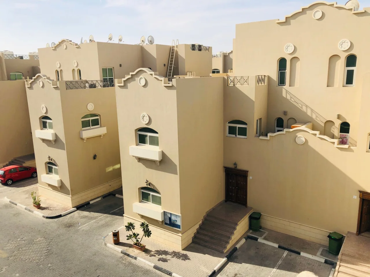 Living in Golf Gardens Khalifa City