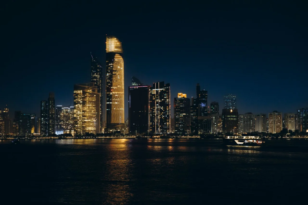 Sky Tower Al Reem Island Guide