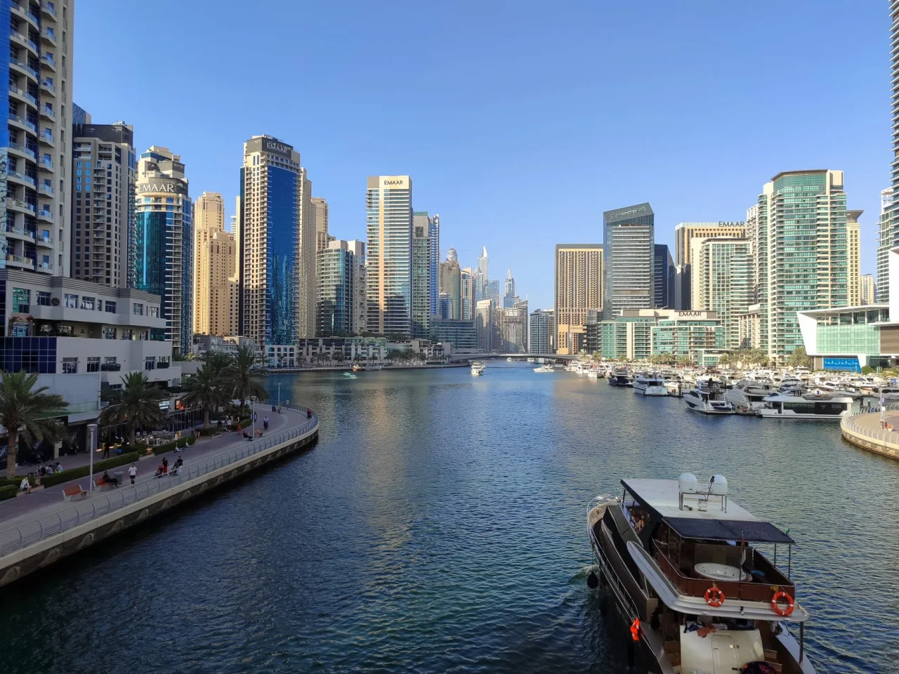 Sukoon Tower Dubai Marina Guide