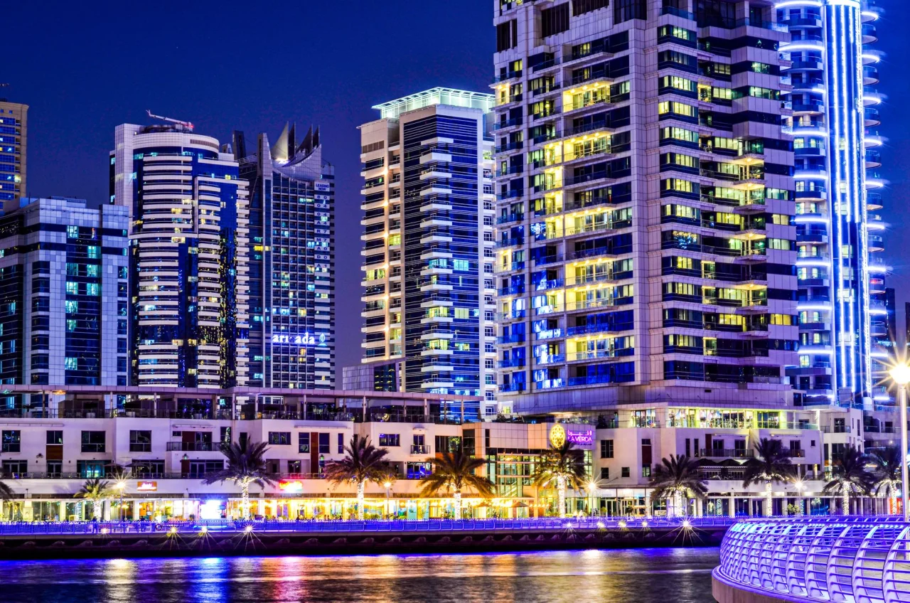 Vida Residences Marina Guide