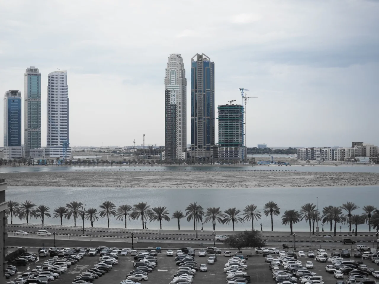 Paramount Tower Hotel & Residences